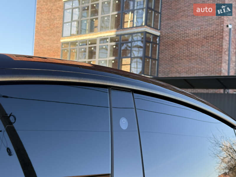 Внедорожник / Кроссовер Tesla Model Y 2021 в Полтаве