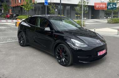Позашляховик / Кросовер Tesla Model Y 2023 в Києві