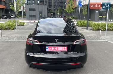 Позашляховик / Кросовер Tesla Model Y 2023 в 