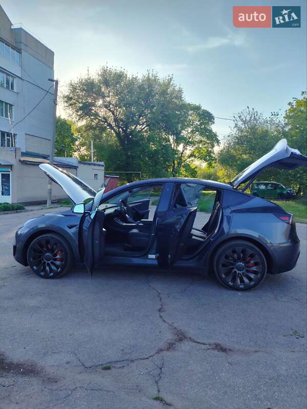 Внедорожник / Кроссовер Tesla Model Y 2023 в Кропивницком фото 52 Внедорожник / Кроссовер Tesla Model Y 2023 в Кропивницком