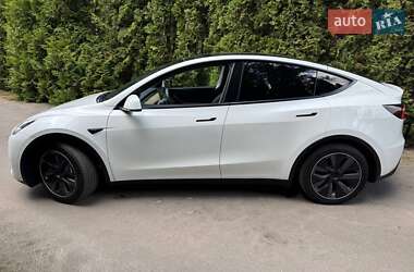 Внедорожник / Кроссовер Tesla Model Y 2022 в 