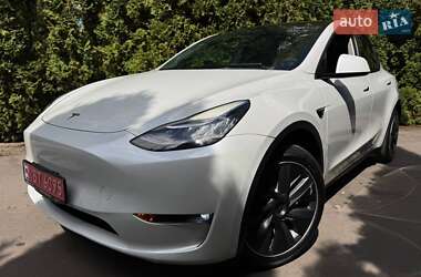 Внедорожник / Кроссовер Tesla Model Y 2022 в 