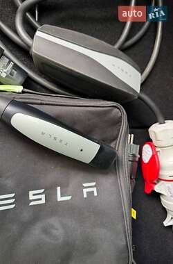 Внедорожник / Кроссовер Tesla Model Y 2022 в 