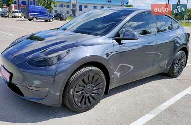 Внедорожник / Кроссовер Tesla Model Y 2024 в 
