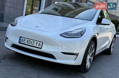 Внедорожник / Кроссовер Tesla Model Y 2021 в 