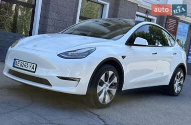 Внедорожник / Кроссовер Tesla Model Y 2021 в 