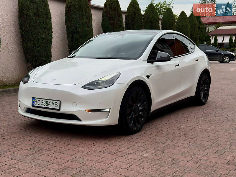 Внедорожник / Кроссовер Tesla Model Y 2021 в Стрые