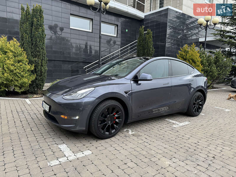 Внедорожник / Кроссовер Tesla Model Y 2021 в Виннице