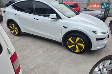 Позашляховик / Кросовер Tesla Model Y 2025 в Дніпрі