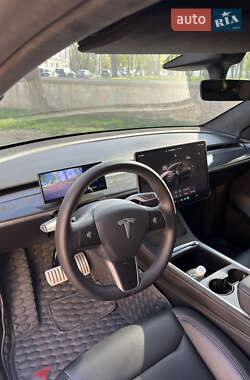 Внедорожник / Кроссовер Tesla Model Y 2022 в 