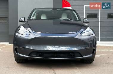Внедорожник / Кроссовер Tesla Model Y 2023 в 