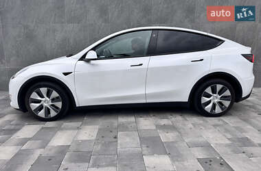 Внедорожник / Кроссовер Tesla Model Y 2023 в 