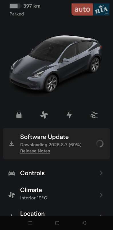 Позашляховик / Кросовер Tesla Model Y 2023 в Києві