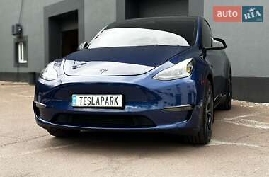 Внедорожник / Кроссовер Tesla Model Y 2021 в 