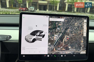 Внедорожник / Кроссовер Tesla Model Y 2021 в 