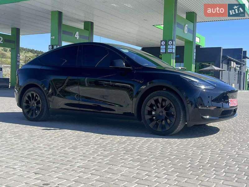 Внедорожник / Кроссовер Tesla Model Y 2023 в Тернополе