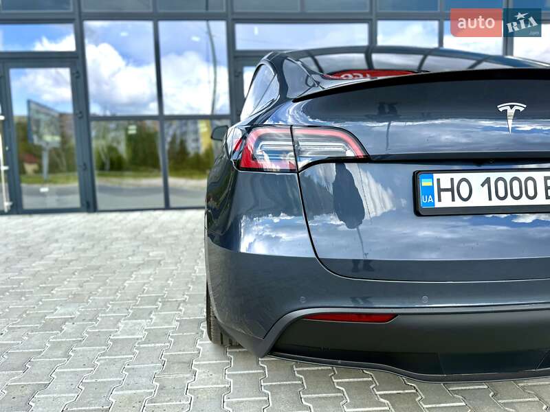 Позашляховик / Кросовер Tesla Model Y 2022 в Тернополі
