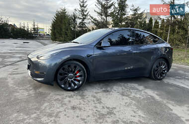 Внедорожник / Кроссовер Tesla Model Y 2022 в 