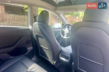 Внедорожник / Кроссовер Tesla Model Y 2023 в 