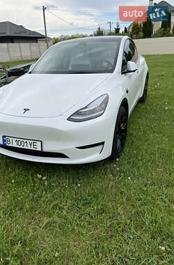 Позашляховик / Кросовер Tesla Model Y 2022 в 