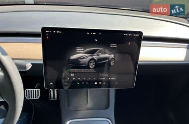 Внедорожник / Кроссовер Tesla Model Y 2023 в 