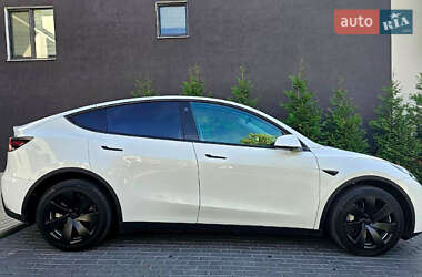 Внедорожник / Кроссовер Tesla Model Y 2022 в 