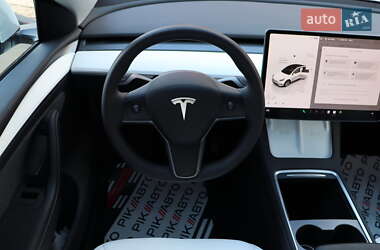 Внедорожник / Кроссовер Tesla Model Y 2023 в 