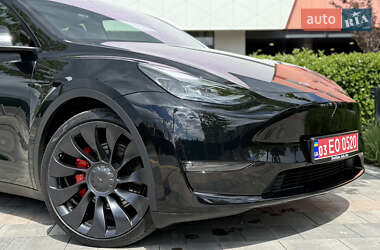 Внедорожник / Кроссовер Tesla Model Y 2023 в 