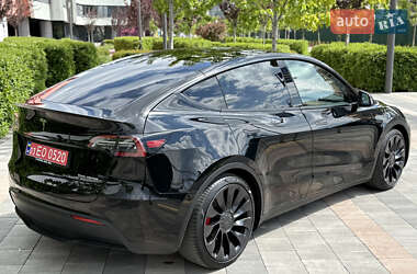 Внедорожник / Кроссовер Tesla Model Y 2023 в 