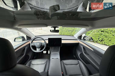 Внедорожник / Кроссовер Tesla Model Y 2023 в 