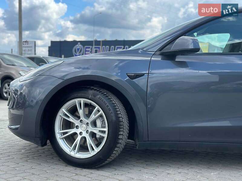 Позашляховик / Кросовер Tesla Model Y 2020 в Львові