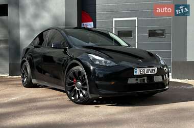 Позашляховик / Кросовер Tesla Model Y 2022 в 