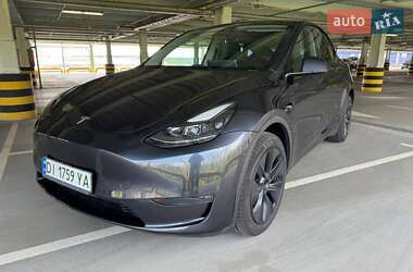 Позашляховик / Кросовер Tesla Model Y 2024 в 