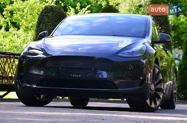 Внедорожник / Кроссовер Tesla Model Y 2024 в 
