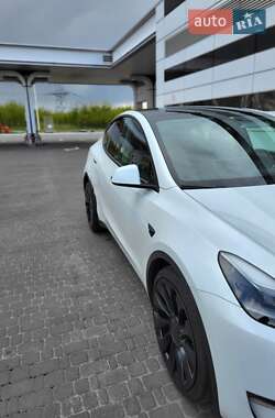 Позашляховик / Кросовер Tesla Model Y 2022 в 