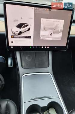 Позашляховик / Кросовер Tesla Model Y 2022 в 