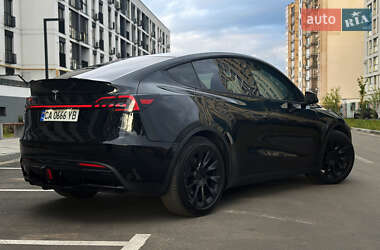 Позашляховик / Кросовер Tesla Model Y 2021 в 