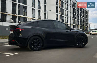 Позашляховик / Кросовер Tesla Model Y 2021 в 
