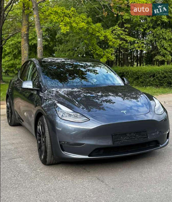 Позашляховик / Кросовер Tesla Model Y 2022 в 