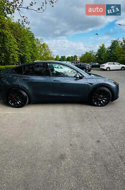Позашляховик / Кросовер Tesla Model Y 2022 в 
