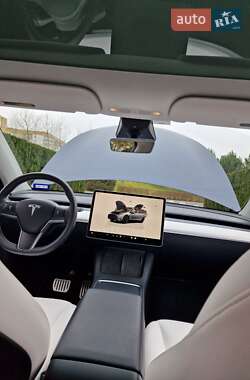 Внедорожник / Кроссовер Tesla Model Y 2022 в 