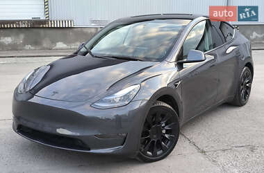 Внедорожник / Кроссовер Tesla Model Y 2023 в Львове