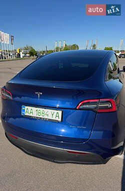 Позашляховик / Кросовер Tesla Model Y 2022 в 