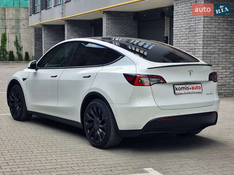 Позашляховик / Кросовер Tesla Model Y 2021 в Хмельницькому