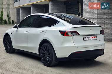 Позашляховик / Кросовер Tesla Model Y 2021 в 