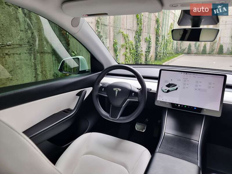 Позашляховик / Кросовер Tesla Model Y 2021 в Хмельницькому