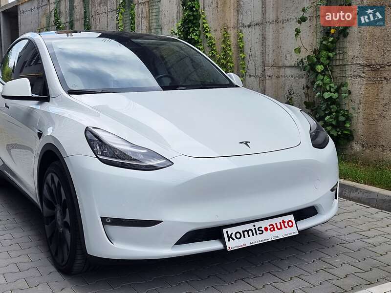 Позашляховик / Кросовер Tesla Model Y 2021 в Хмельницькому