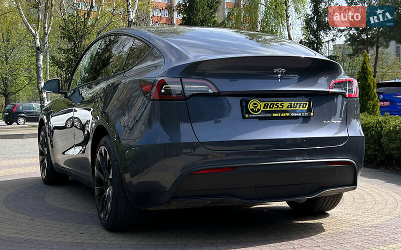 Позашляховик / Кросовер Tesla Model Y 2023 в Львові