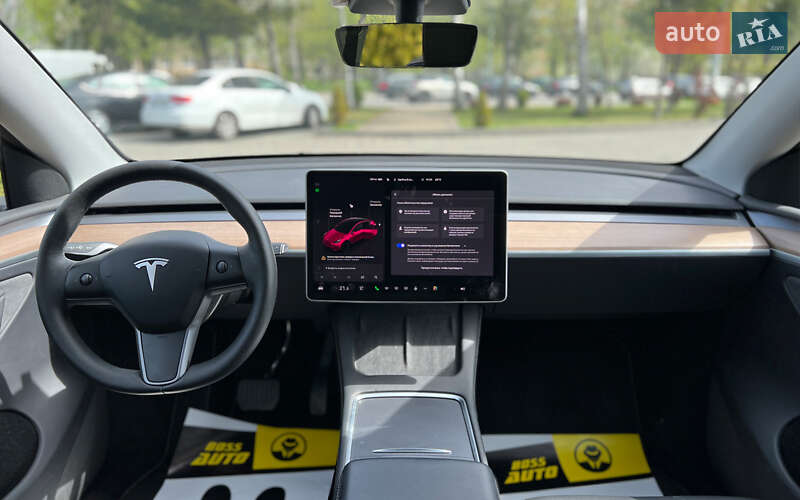 Позашляховик / Кросовер Tesla Model Y 2023 в Львові
