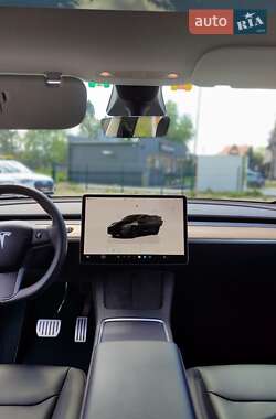 Внедорожник / Кроссовер Tesla Model Y 2022 в 